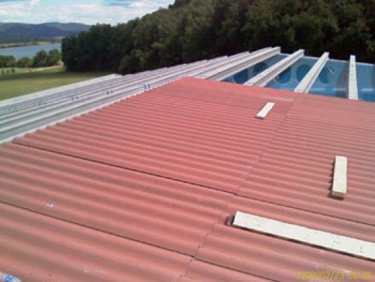 Azcorreta y Zárate Montaje cubiertas en techo